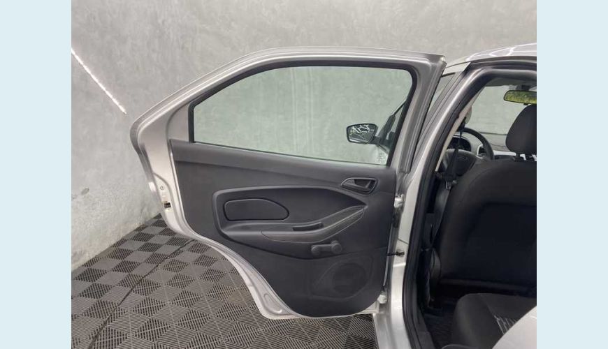 FORD KA 1.0 SE PLUS (FLEX) - PRATA - 2020 Foto 9 (Grande)