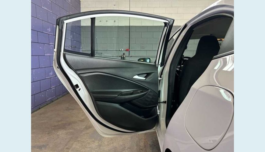 CHEVROLET ONIX PLUS LT 1.0 - BRANCO - 2025 Foto 9 (Grande)
