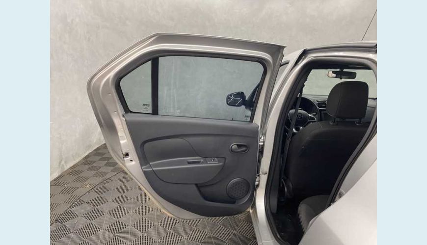 RENAULT LOGAN ZEN 1.0 12V SCE (FLEX) - PRATA - 2022 Foto 9 (Grande)
