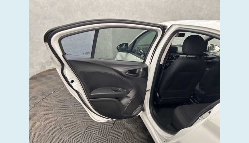 FIAT CRONOS DRIVE 1.3 (FLEX) MT - BRANCO - 2023 Foto 9 (Grande)