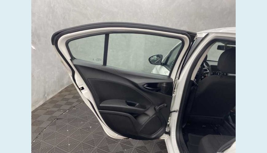 FIAT CRONOS 1.3 - BRANCO - 2022 Foto 9 (Grande)
