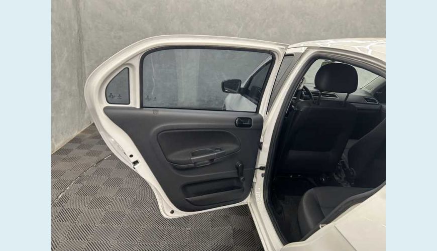 VOLKSWAGEN GOL 1.0 12V (FLEX) - BRANCO - 2022 Foto 9 (Grande)