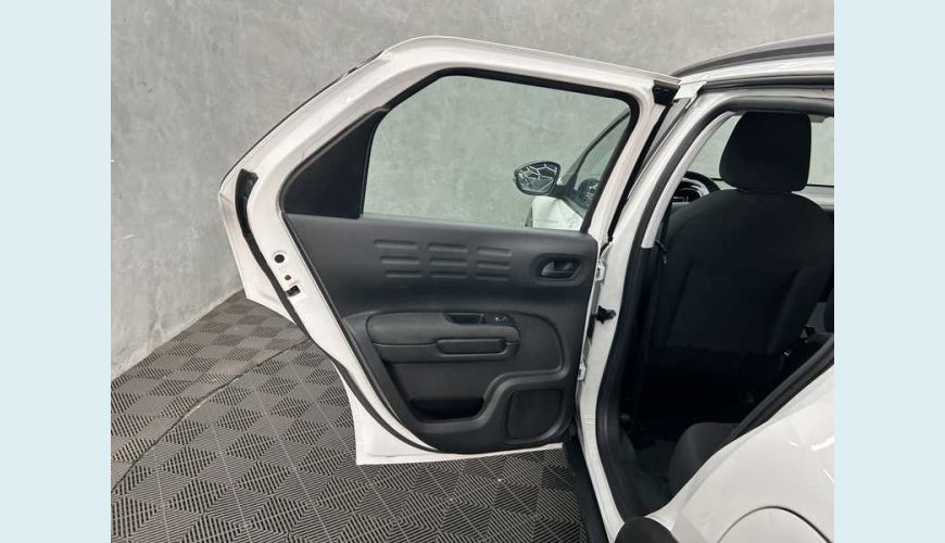 CITROËN C4 CACTUS 1.6 FEEL (AUT) (FLEX) - BRANCO - 2022 Foto 9 (Grande)