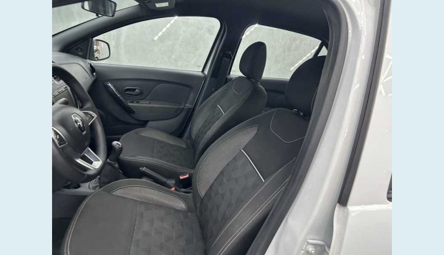 RENAULT LOGAN ZEN 1.0 - BRANCO - 2025 Foto 9 (Grande)