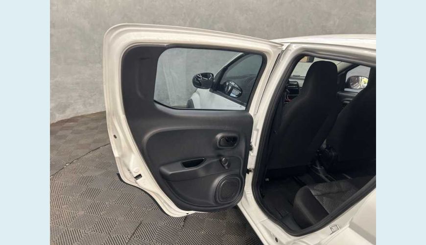 FIAT MOBI LIKE 1.0 (FLEX) - BRANCO - 2023 Foto 9 (Grande)