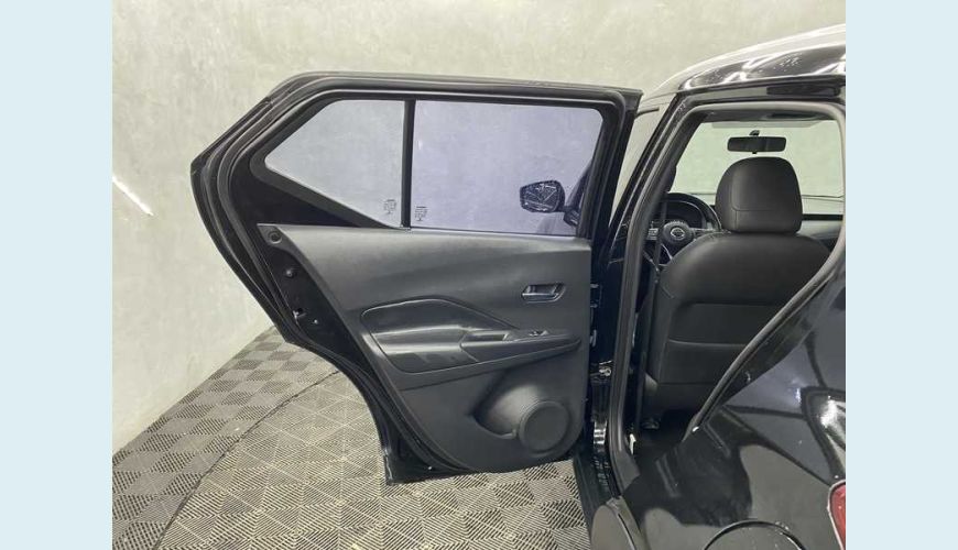 NISSAN KICKS 1.6 SL CVT (FLEX) - PRETO - 2020 Foto 9 (Grande)