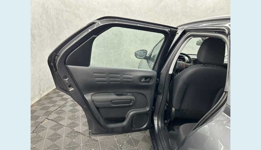 CITROËN C4 CACTUS 1.6 FEEL (AUT) (FLEX) - CINZA - 2023 Foto 9 (Grande)