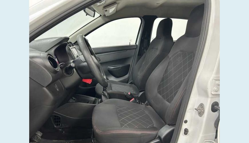 RENAULT KWID ZEN 1.0 12V SCE (FLEX) - BRANCO - 2024 Foto 9 (Grande)