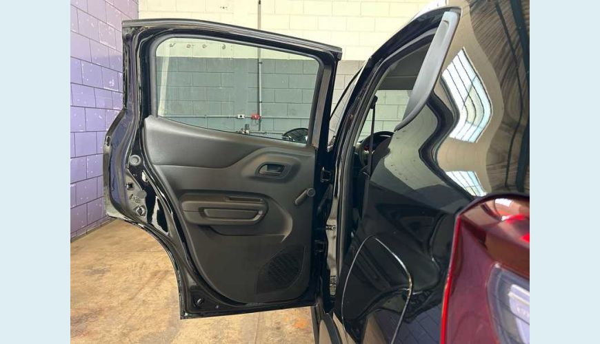 CITROËN C3 LIVE PACK 1.0 - PRETO - 2024 Foto 9 (Grande)