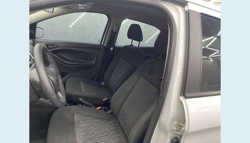 FORD KA 1.0 SE (FLEX) - BRANCO - 2021 Foto 9 (Grande)