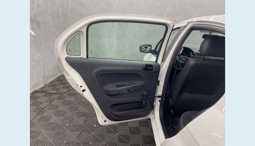 VOLKSWAGEN GOL 1.0 12V (FLEX) - BRANCO - 2022 Foto 9 (Grande)