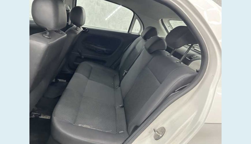 VOLKSWAGEN GOL 1.0 12V FLEX - BRANCO - 2023 Foto 9 (Grande)