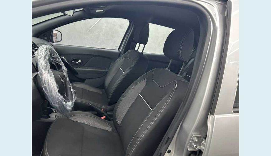 RENAULT LOGAN ZEN 1.0 12V SCE FLEX - PRATA - 2021 Foto 9 (Grande)