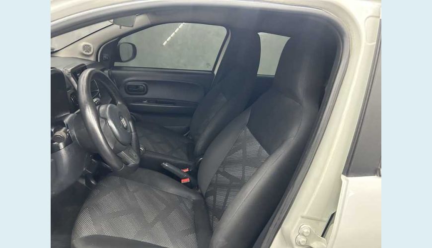 FIAT MOBI LIKE 1.0 FLEX - BRANCO - 2022 Foto 9 (Grande)
