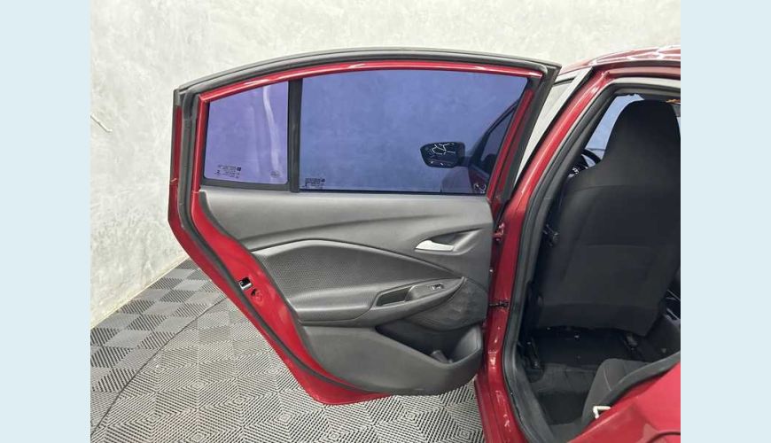 CHEVROLET ONIX PLUS LT 1.0 - VINHO - 2023 Foto 9 (Grande)