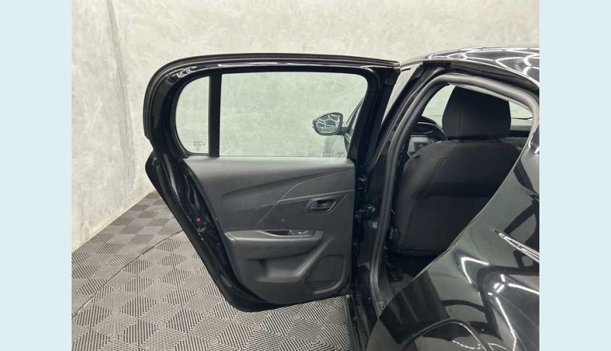 PEUGEOT 208 LIKE 1.0 FLEX - PRETO - 2023 Foto 9 (Grande)