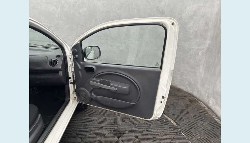 FIAT FIORINO ENDURANCE 1.4 - BRANCO - 2021 Foto 9 (Grande)