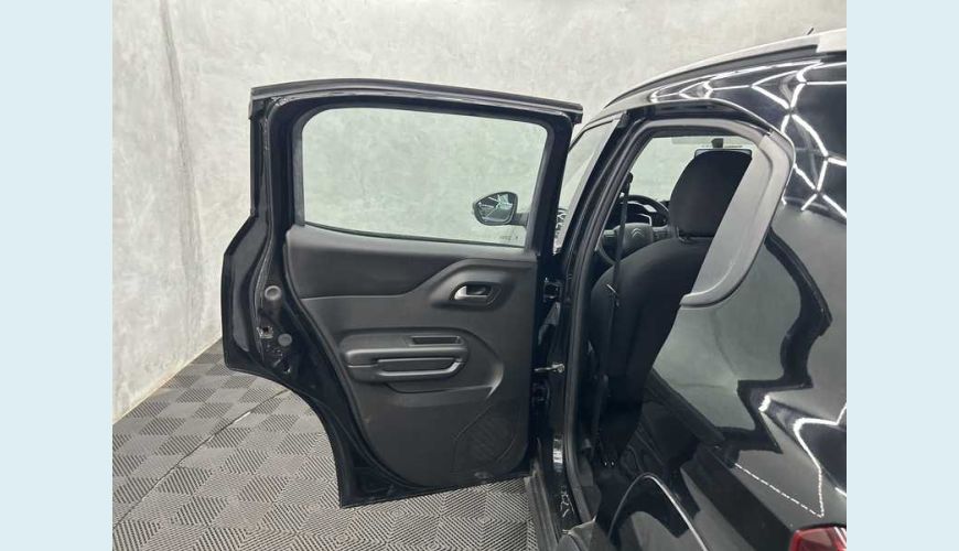 CITROËN C3 FEEL 1.0 FLEX - PRETO - 2023 Foto 9 (Grande)