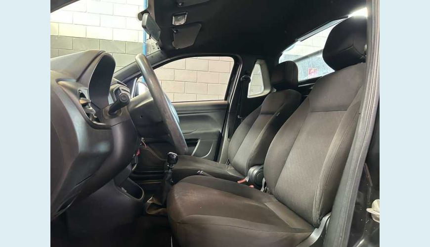 FIAT STRADA ENDURANCE 1.4 CS - PRETO - 2023 Foto 9 (Grande)