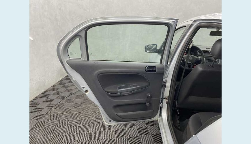 VOLKSWAGEN GOL 1.0 12V FLEX - PRATA - 2021 Foto 9 (Grande)