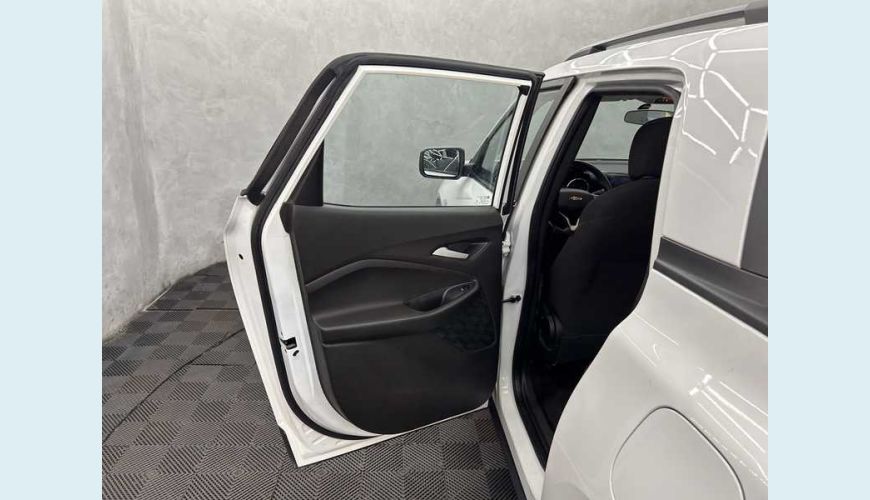 CHEVROLET MONTANA LT 1.2 TURBO - BRANCO - 2024 Foto 9 (Grande)