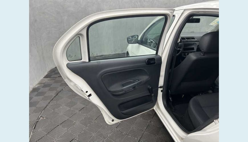 VOLKSWAGEN GOL 1.0 12V FLEX - BRANCO - 2023 Foto 9 (Grande)