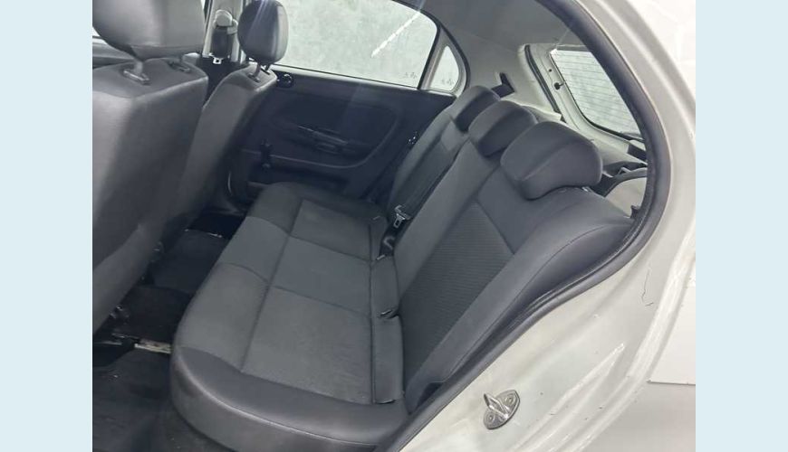 VOLKSWAGEN GOL 1.0 12V FLEX - BRANCO - 2023 Foto 9 (Grande)