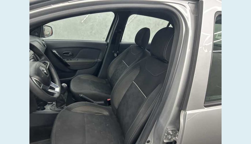 RENAULT LOGAN ZEN 1.0 - PRATA - 2024 Foto 9 (Grande)