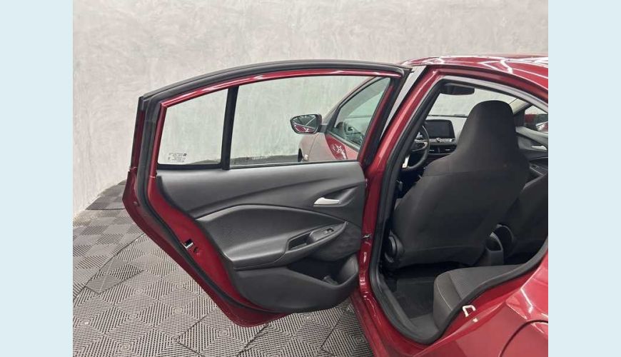 CHEVROLET ONIX PLUS LT 1.0 - VERMELHO - 2024 Foto 9 (Grande)