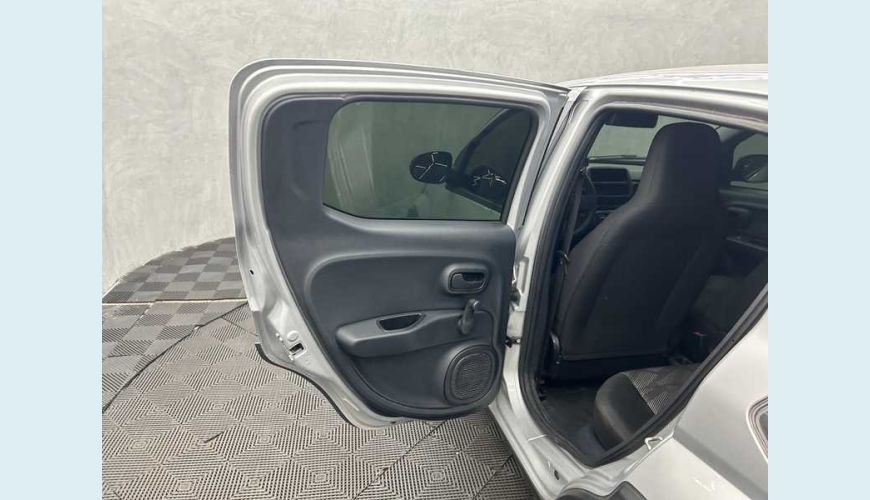 FIAT MOBI LIKE 1.0 - PRATA - 2025 Foto 9 (Grande)