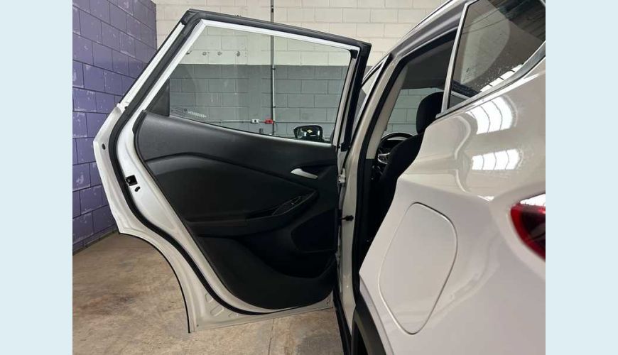 CHEVROLET TRACKER LT 1.0 TURBO (AUT.) - BRANCO - 2025 Foto 9 (Grande)