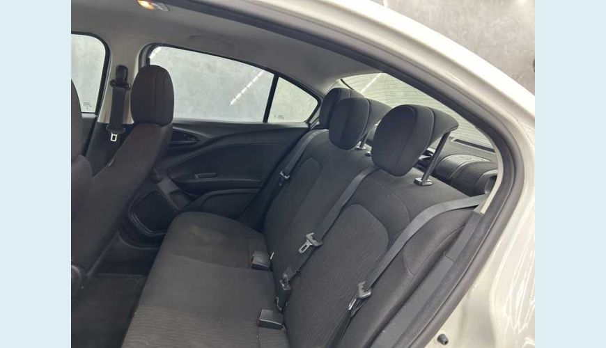 FIAT CRONOS 1.0 FLEX MT - BRANCO - 2023 Foto 9 (Grande)