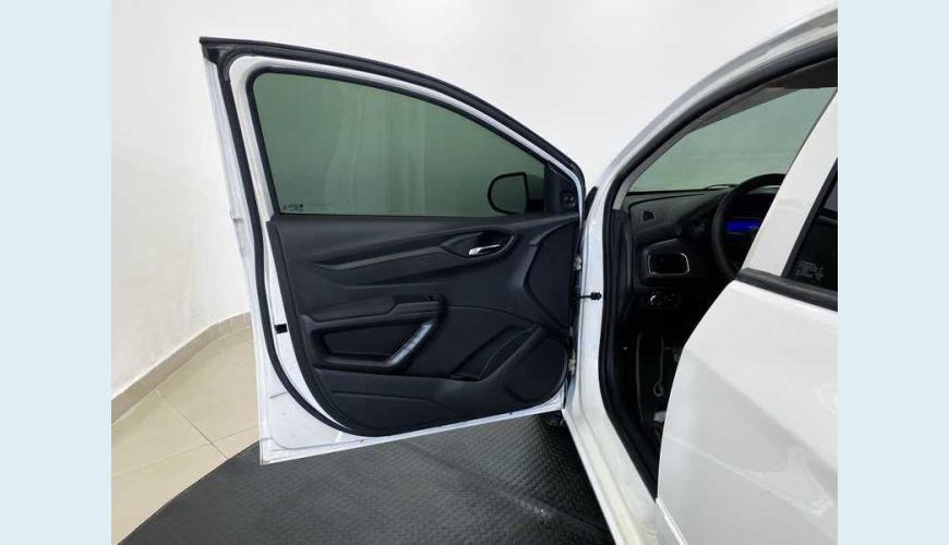 CHEVROLET ONIX 1.0 LT SPE/4 - BRANCO - 2014 Foto 9 (Grande)