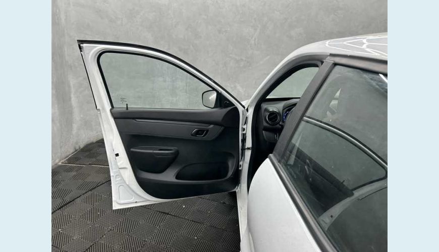 RENAULT KWID ZEN 1.0 12V SCE (FLEX) - BRANCO - 2024 Foto 9 (Grande)