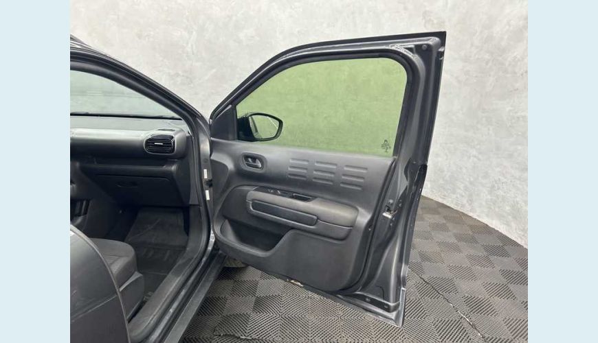 CITROËN C4 CACTUS 1.6 FEEL AUT. FLEX - CINZA - 2022 Foto 9 (Grande)
