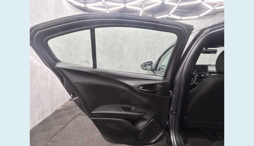 FIAT CRONOS DRIVE 1.0 MT - CINZA - 2026 Foto 9 (Grande)