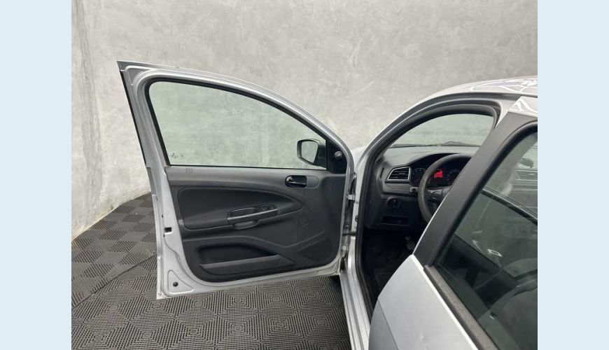 VOLKSWAGEN GOL 1.0 12V FLEX - PRATA - 2022 Foto 9 (Grande)