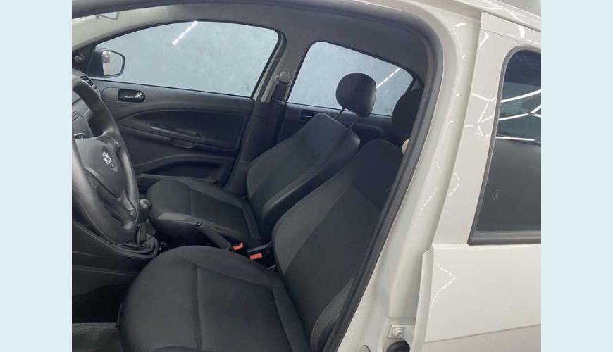 VOLKSWAGEN VOYAGE 1.0 MPI FLEX - BRANCO - 2023 Foto 9 (Grande)
