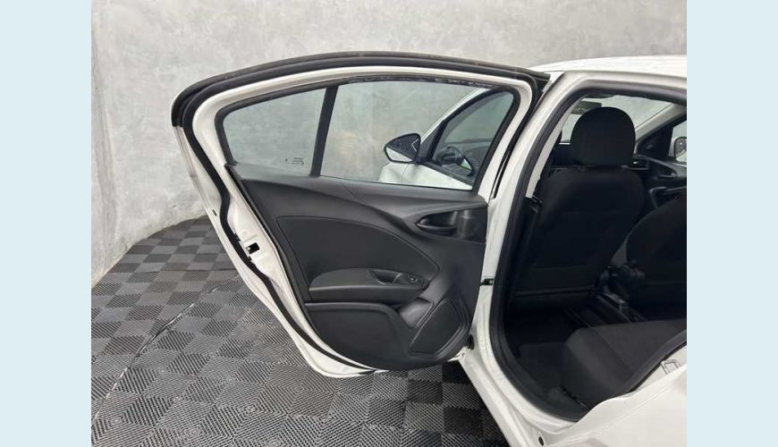 FIAT CRONOS DRIVE S-DESIGN 1.3 - BRANCO - 2025 Foto 9 (Grande)
