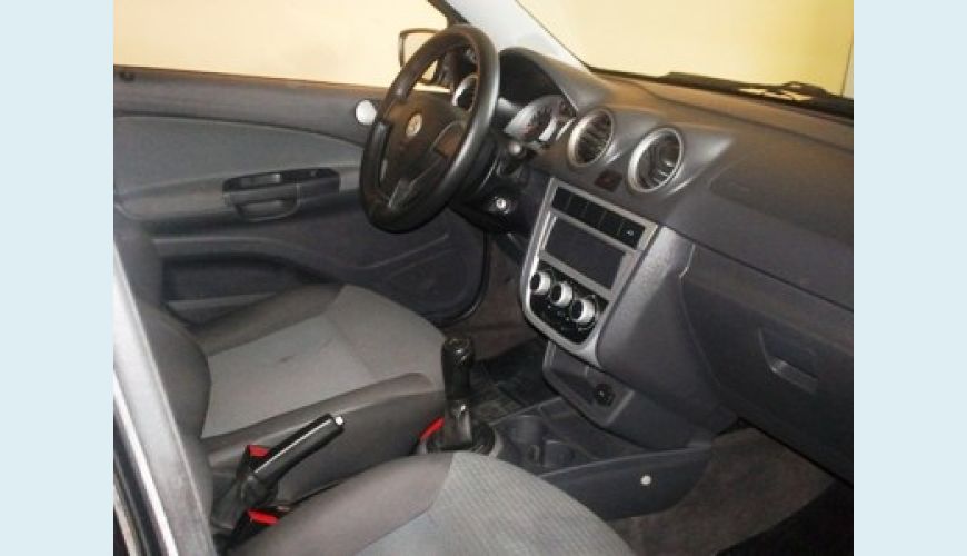 VOLKSWAGEN GOL G5 4P - PRETO - 2011 Foto 1 (Grande)