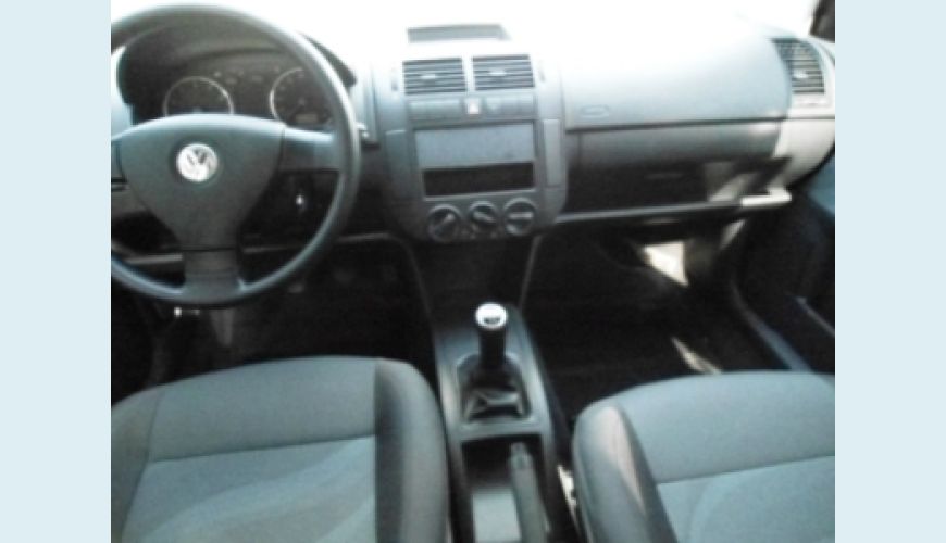 VOLKSWAGEN POLO PLUS 1.6 FLEX - PRETO - 2011 Foto 1 (Grande)