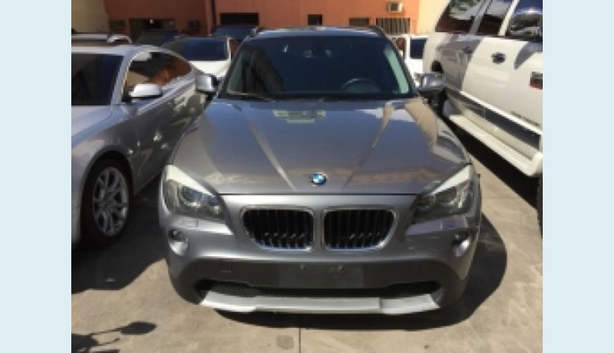 BMW X1 2.0 18I 4X2 16V 4P AUT. - CINZA - 2011 Foto 1 (Grande)