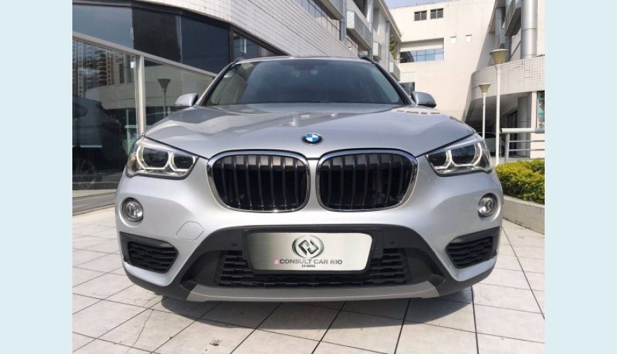 BMW X1 2.0 16V TURBO ACTIVEFLEX SDRIVE20I 4P AUT. - PRATA - 2019 Foto 1 (Grande)