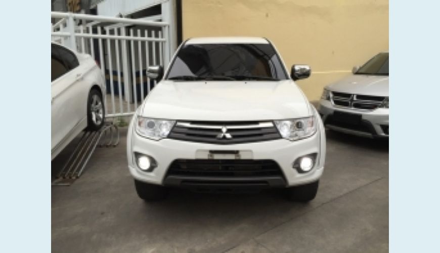 MITSUBISHI L200 TRITON 3.2 HPE 4X4 CD 16V TURBO INTERCOOLER DIESEL 4P AUT. - BRANCO - 2014 Foto 1 (Grande)