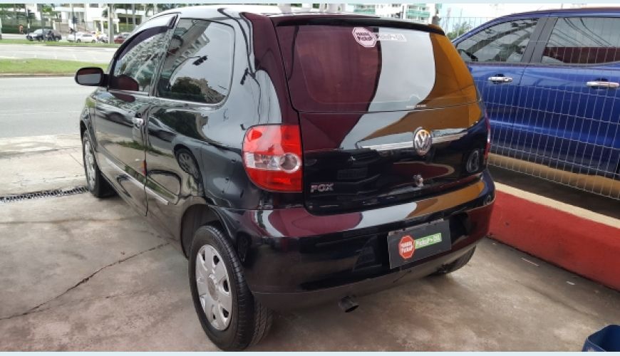 VOLKSWAGEN FOX 1.0 MI 8V FLEX 2P - PRETO - 2007 Foto 1 (Grande)