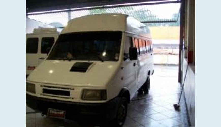 IVECO DAILY 35.10 CHASSI CABINE DIESEL - BRANCO - 2000 Foto 1 (Grande)