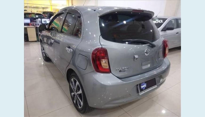 NISSAN MARCH 1.6 SL 16V FLEX 4P - CINZA - 2017 Foto 1 (Grande)