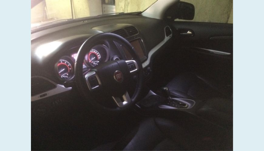 FIAT FREEMONT 2.4 EMOTION 16V 4P AUT. - PRETO - 2014 Foto 1 (Grande)