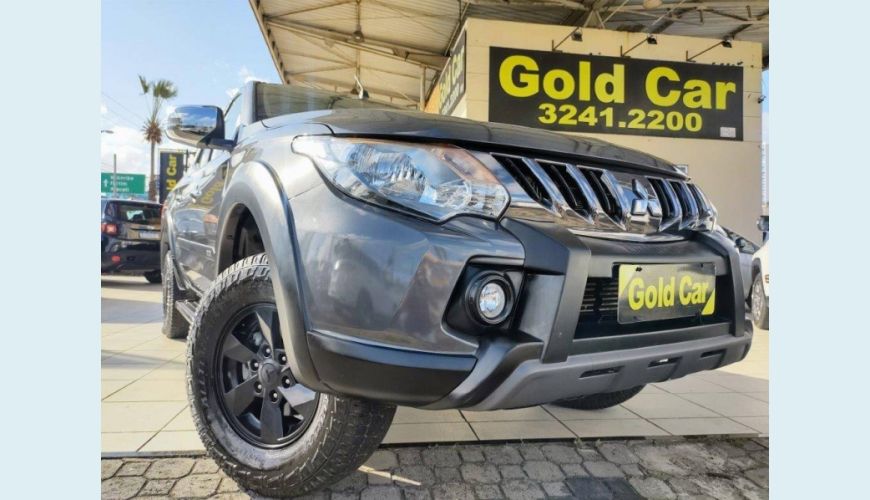 MITSUBISHI L200 TRITON 2.4 16V TURBO DIESEL OUTDOOR HPE CD 4X4 AUT. - PRATA - 2021 Foto 1 (Grande)
