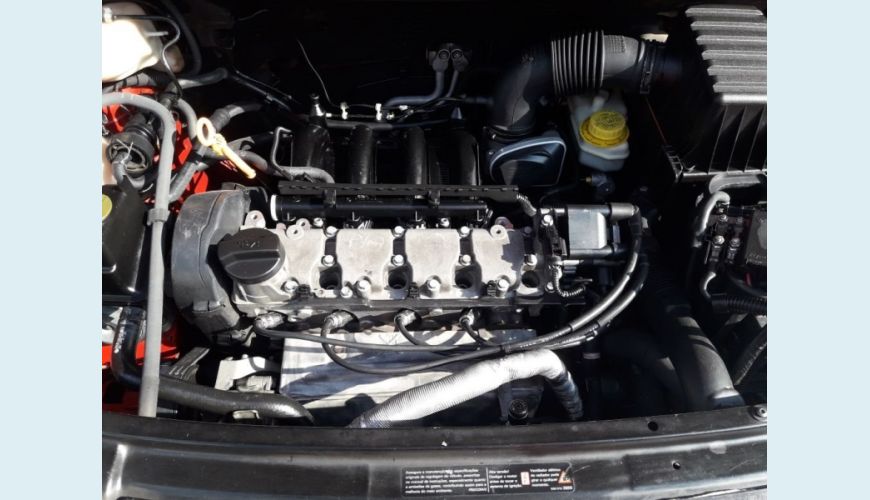 VOLKSWAGEN SPACEFOX 1.6 MI ROUTE 8V FLEX 4P - VERMELHO - 2010 Foto 1 (Grande)